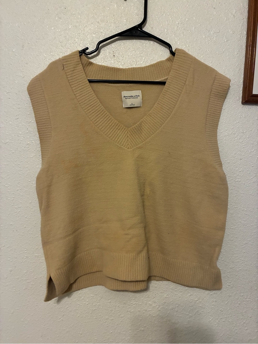 Abercrombie & Fitch Tan V-Neck Knit Vest